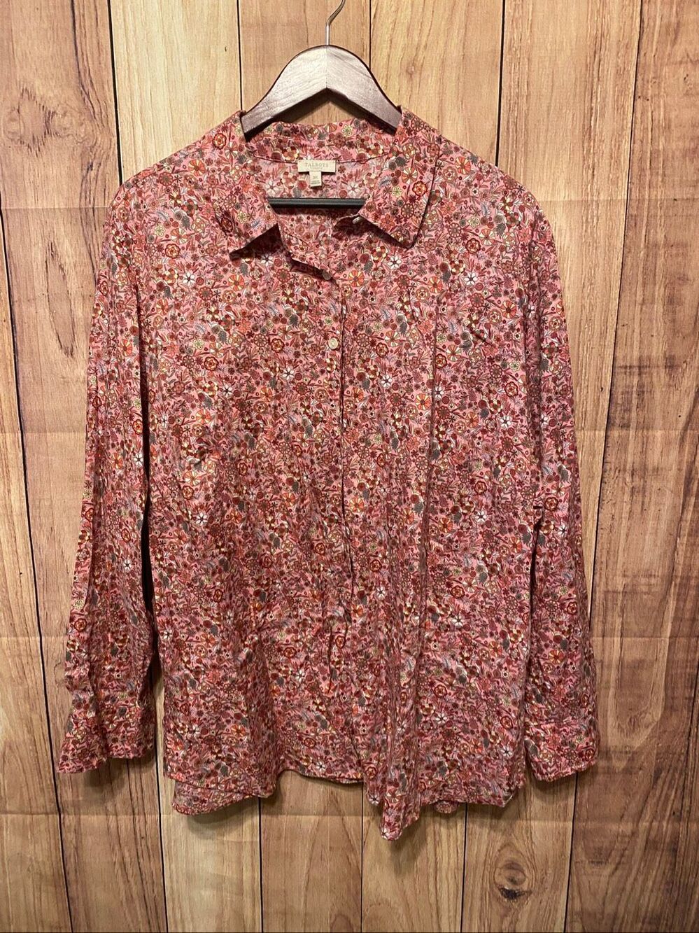 Talbots 3X plus size pink floral blouse button shirt business